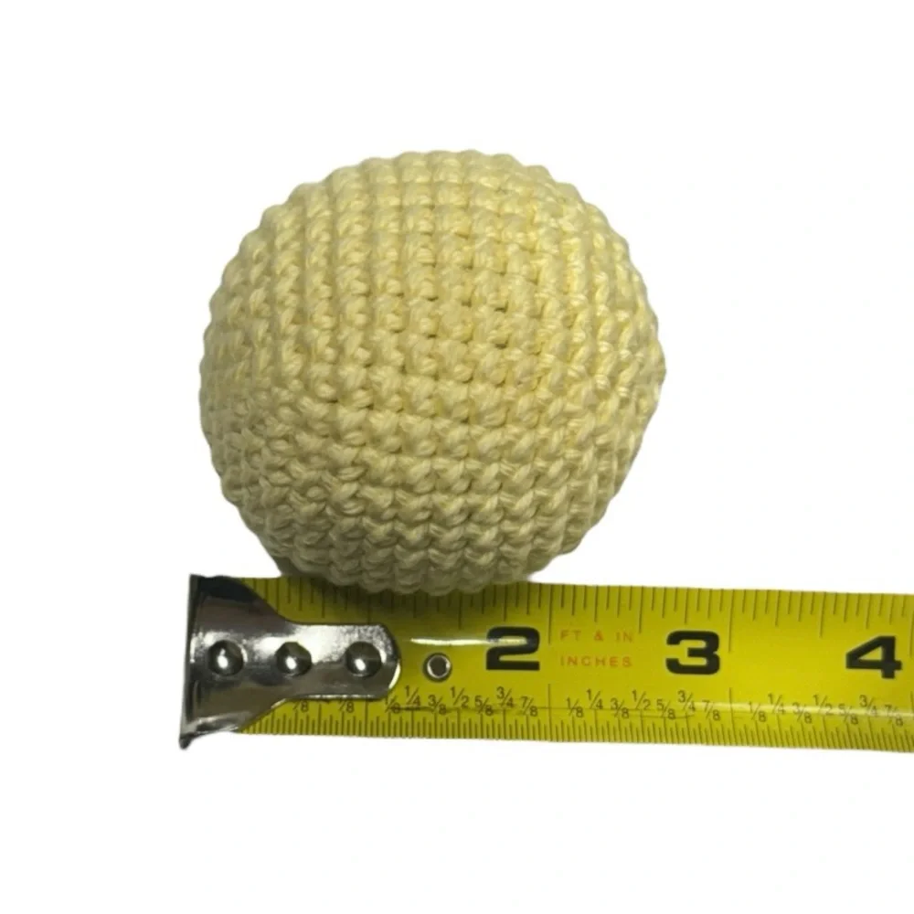 100% handmade crochet ball toy for cats with catnip inside! 100% cotton yarn toy